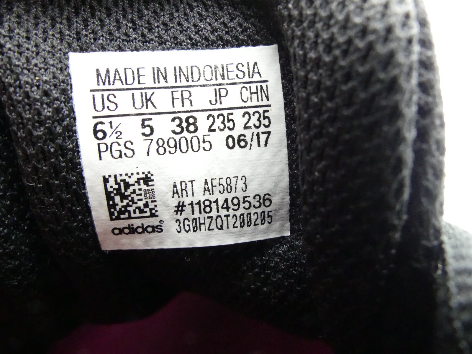 6836506